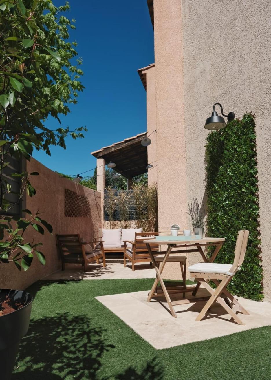 Studio Renove Avec Belle Terrasse Αιξ-αν-Προβάνς Εξωτερικό φωτογραφία